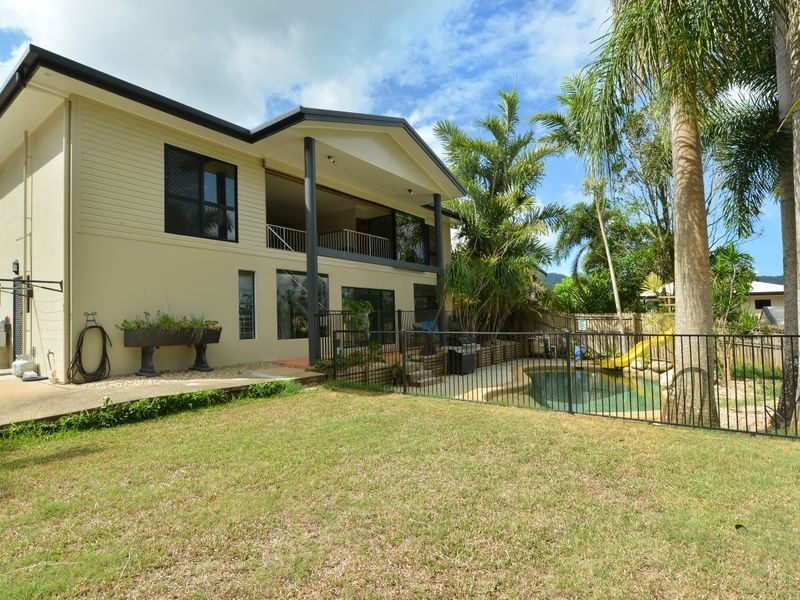 6 Trundle Terrace, Whitfield QLD 4870