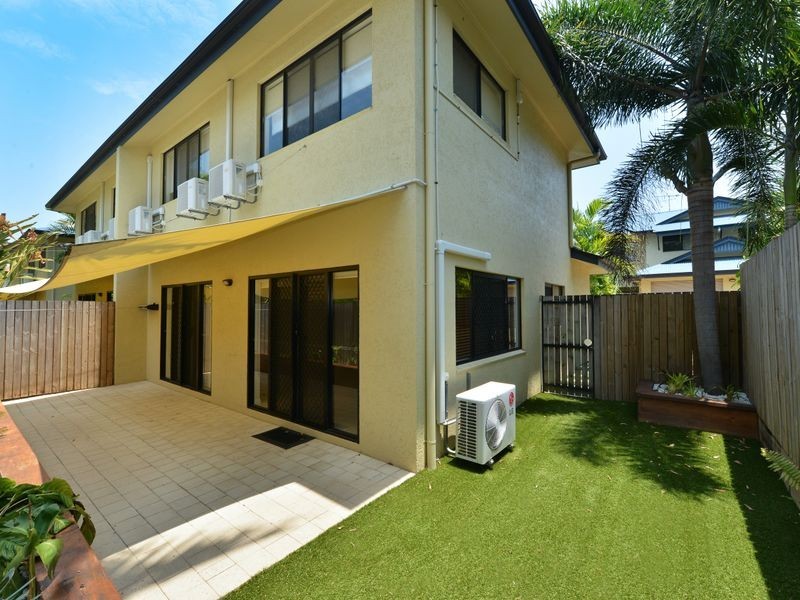 3/24 Old Smithfield Road, Freshwater QLD 4870