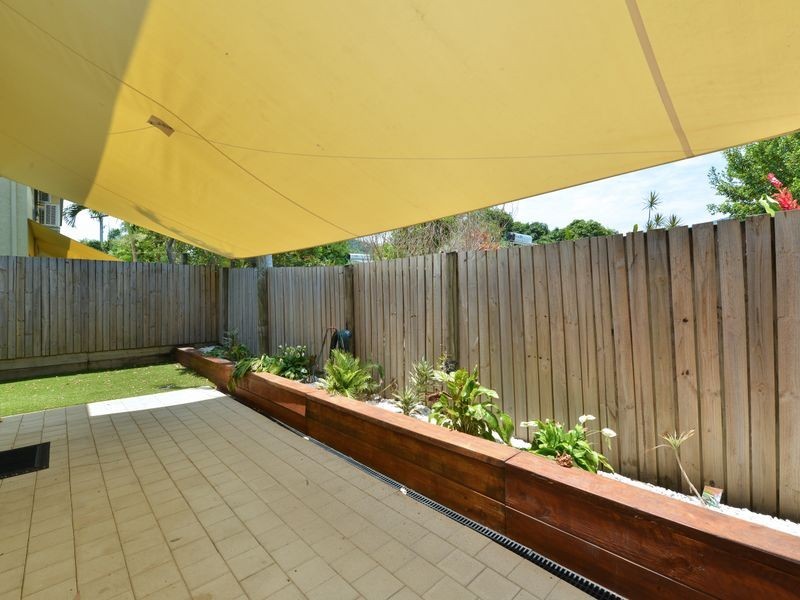 3/24 Old Smithfield Road, Freshwater QLD 4870