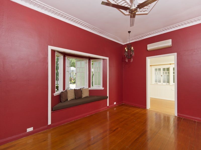 31 Hall Street, Edge Hill QLD 4870