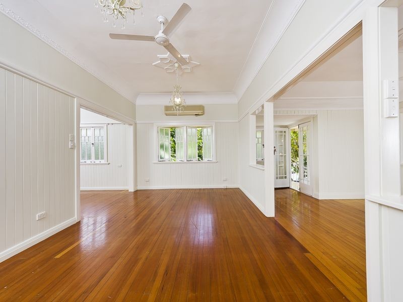 31 Hall Street, Edge Hill QLD 4870