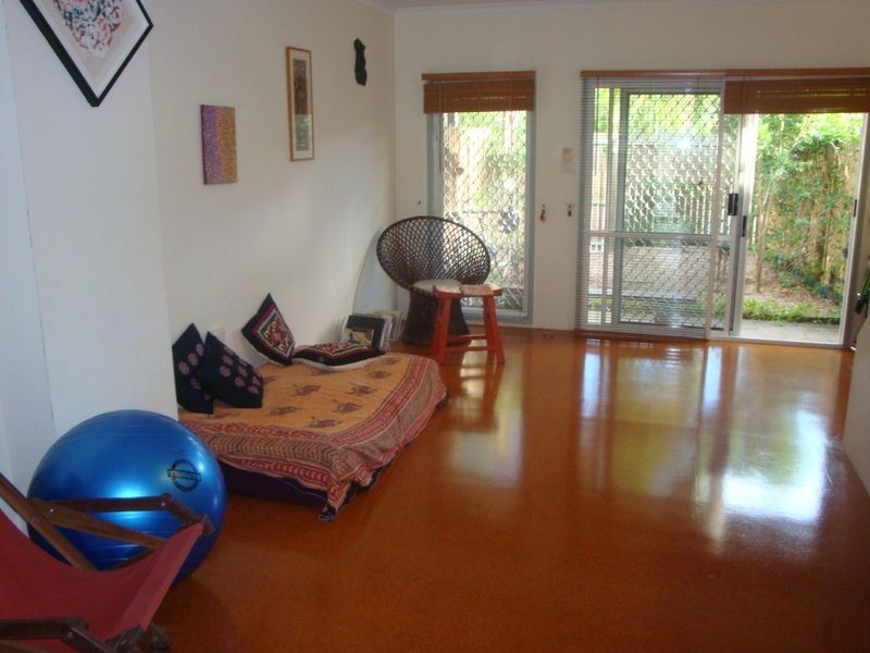 Manoora QLD 4870