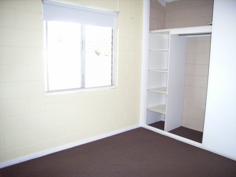 2/41 Sperring Street, Manunda QLD 4870