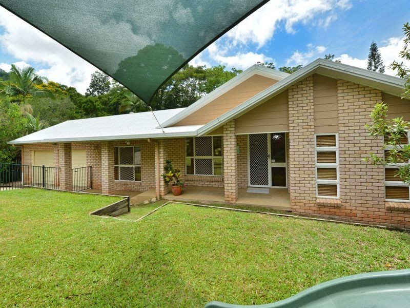 110 Hobson Drive, Brinsmead QLD 4870