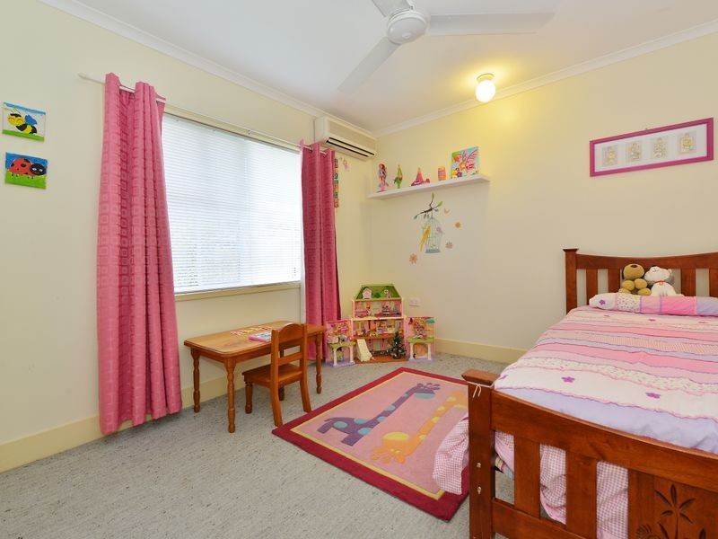 110 Hobson Drive, Brinsmead QLD 4870