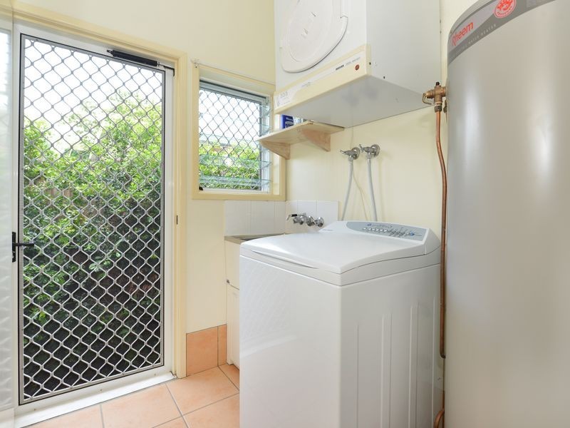 110 Hobson Drive, Brinsmead QLD 4870