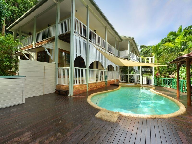 10 Cyathea Close, Kamerunga QLD 4870