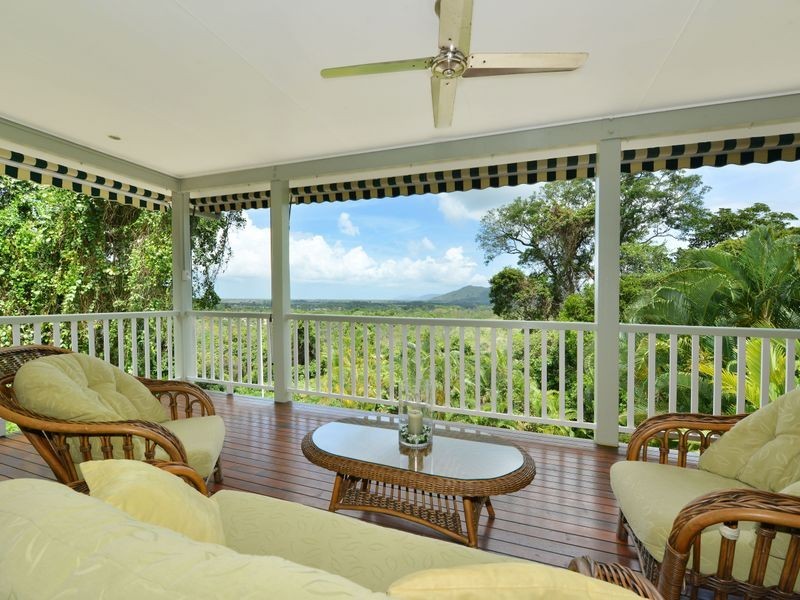 10 Cyathea Close, Kamerunga QLD 4870