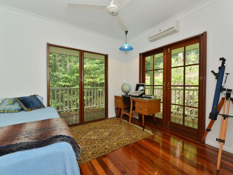 10 Cyathea Close, Kamerunga QLD 4870