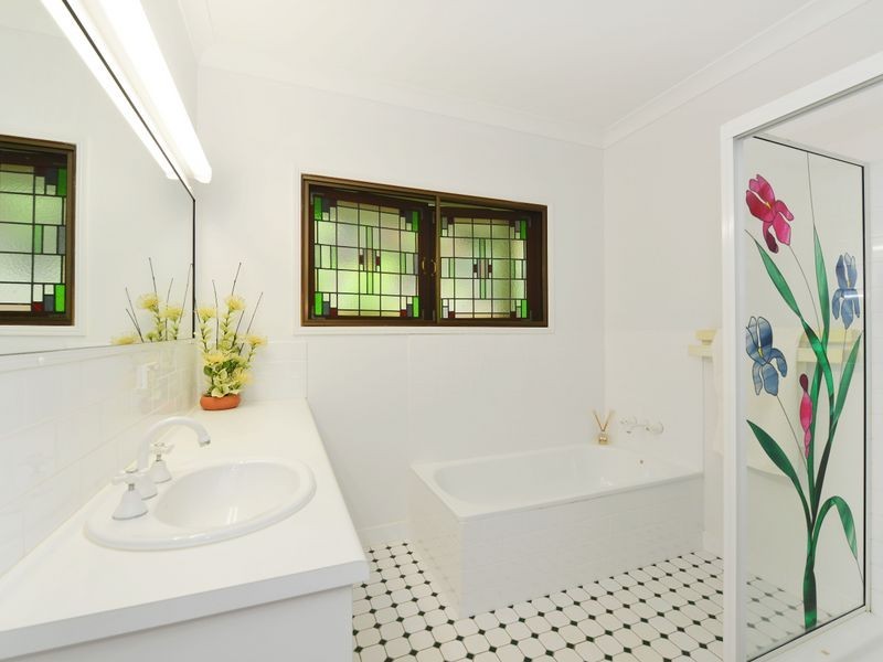 10 Cyathea Close, Kamerunga QLD 4870