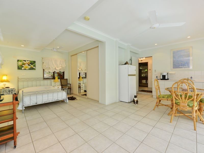 10 Cyathea Close, Kamerunga QLD 4870