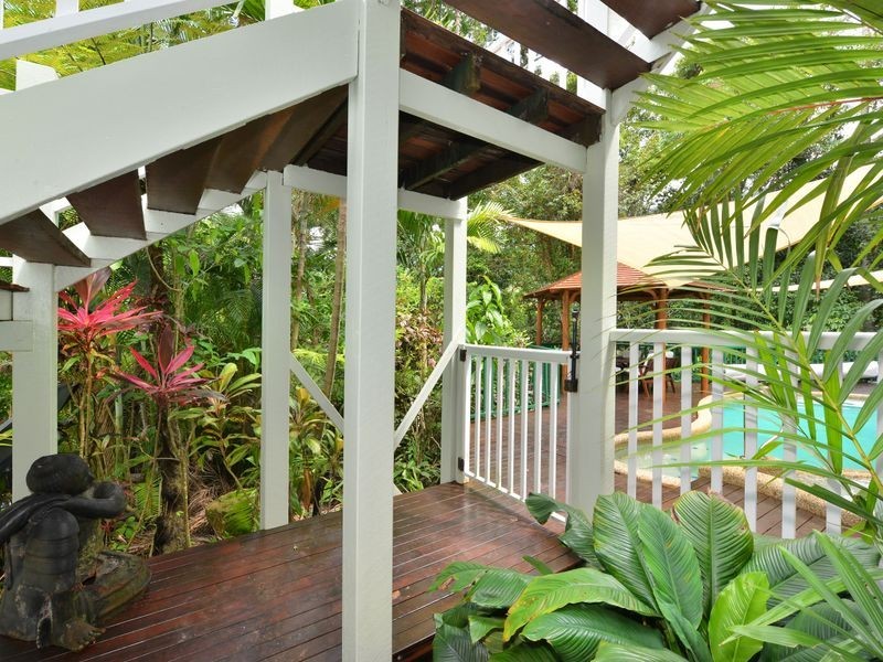 10 Cyathea Close, Kamerunga QLD 4870