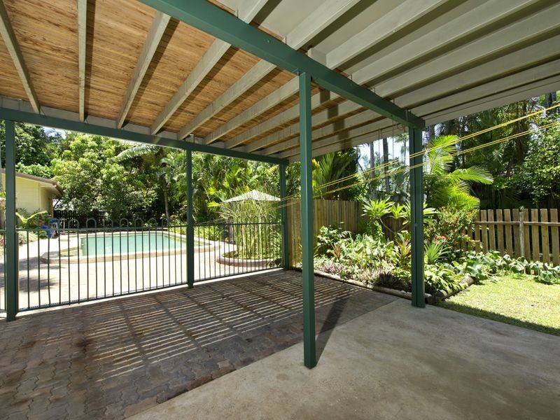 28 Macilwratih Street, Manoora QLD 4870