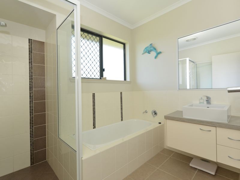 8 Tuppy Place, Edmonton QLD 4869