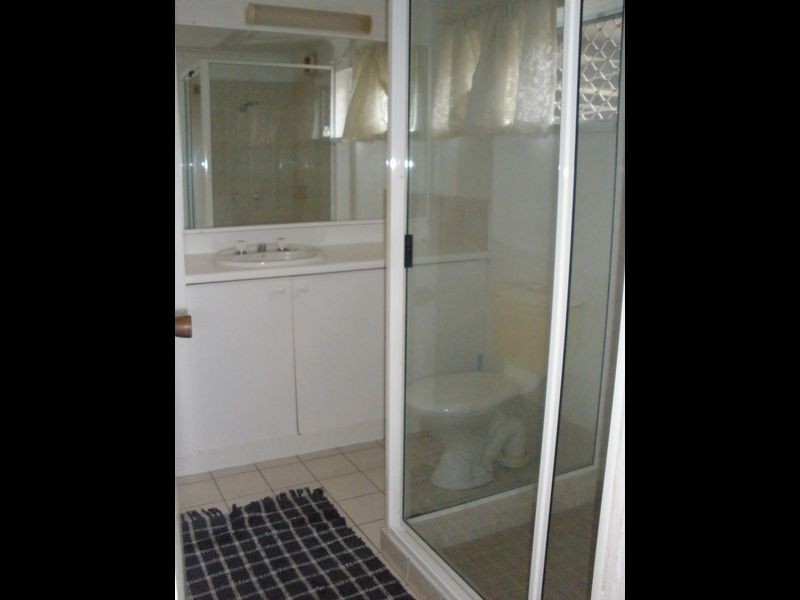 8/4 Chester Court, Manunda QLD 4870