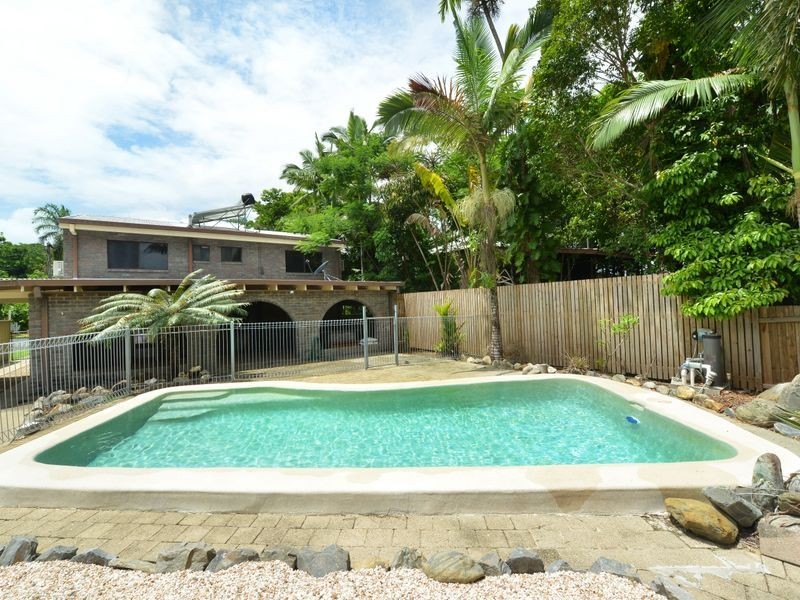 9 Friend Street, Edge Hill QLD 4870