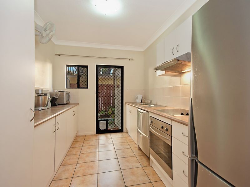 6/3 Stratford Parade, Stratford QLD 4870