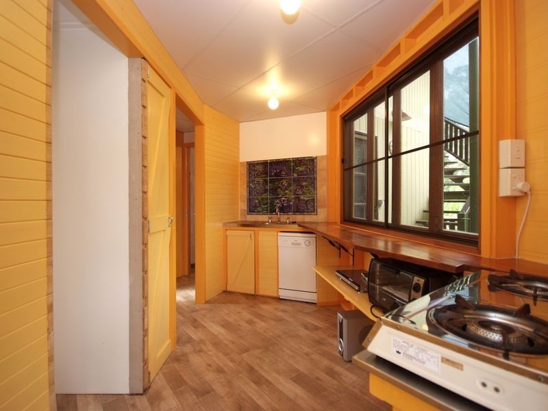 6 Krait Street, Trinity Park QLD 4879