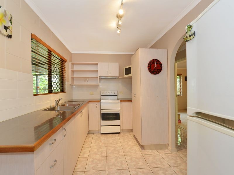 7 Tarana Close, Caravonica QLD 4878