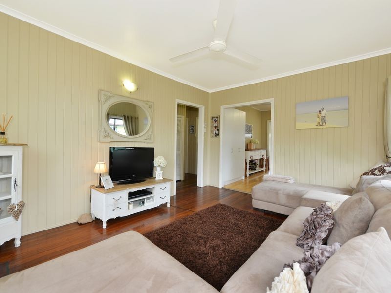 76 Macilwraith Street, Manoora QLD 4870