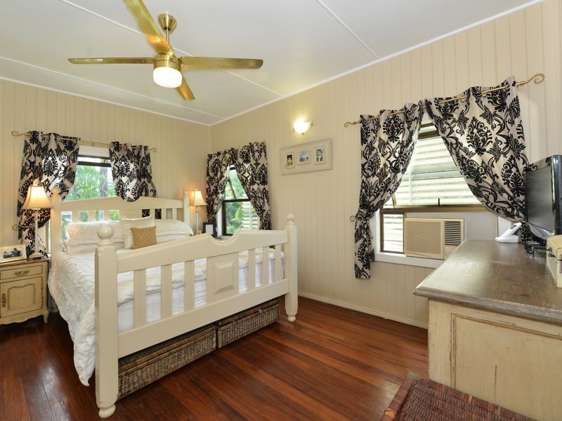 76 Macilwraith Street, Manoora QLD 4870