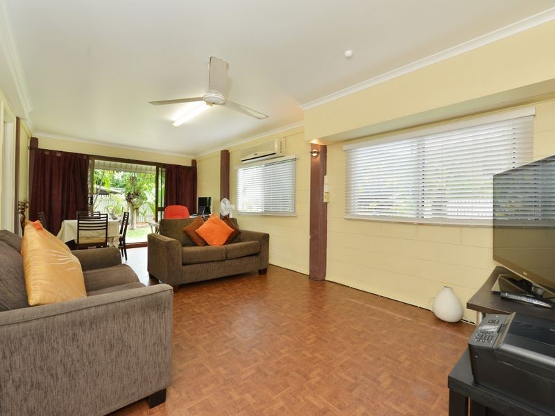 76 Macilwraith Street, Manoora QLD 4870