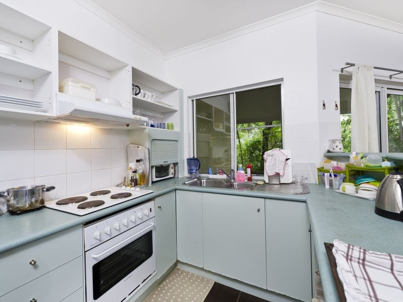 24/1 McGregor Street, Mooroobool QLD 4870