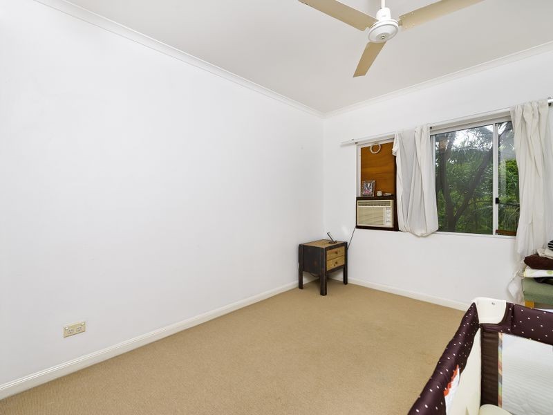24/1 McGregor Street, Mooroobool QLD 4870