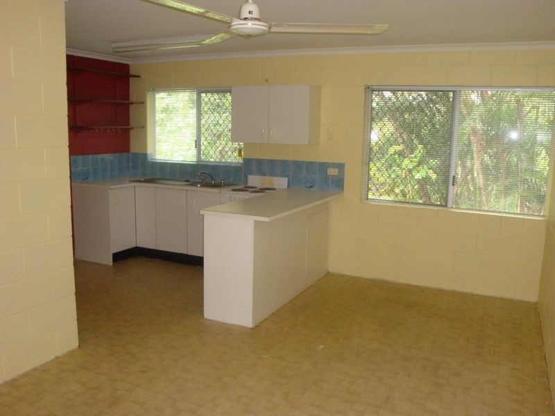 Manunda QLD 4870