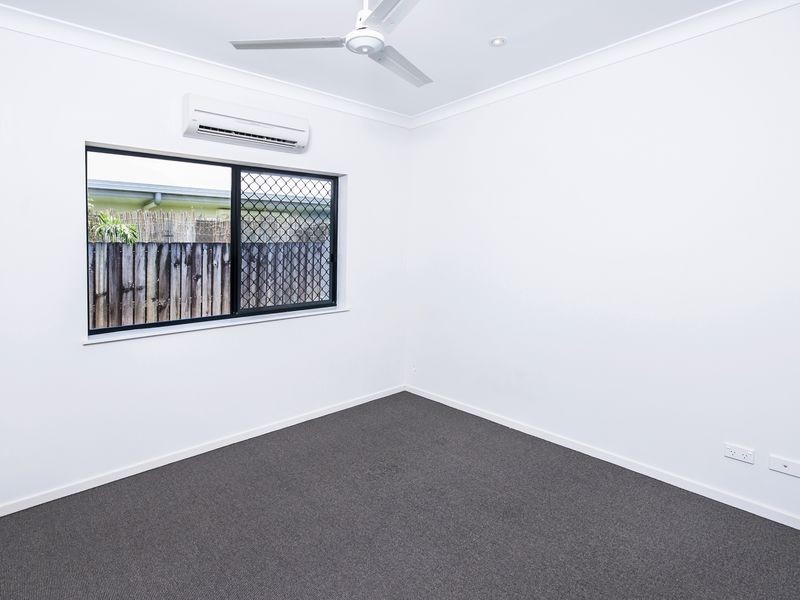 63 Leftwich Street, White Rock QLD 4868