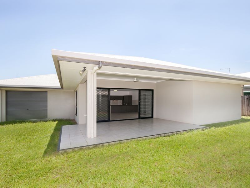 63 Leftwich Street, White Rock QLD 4868