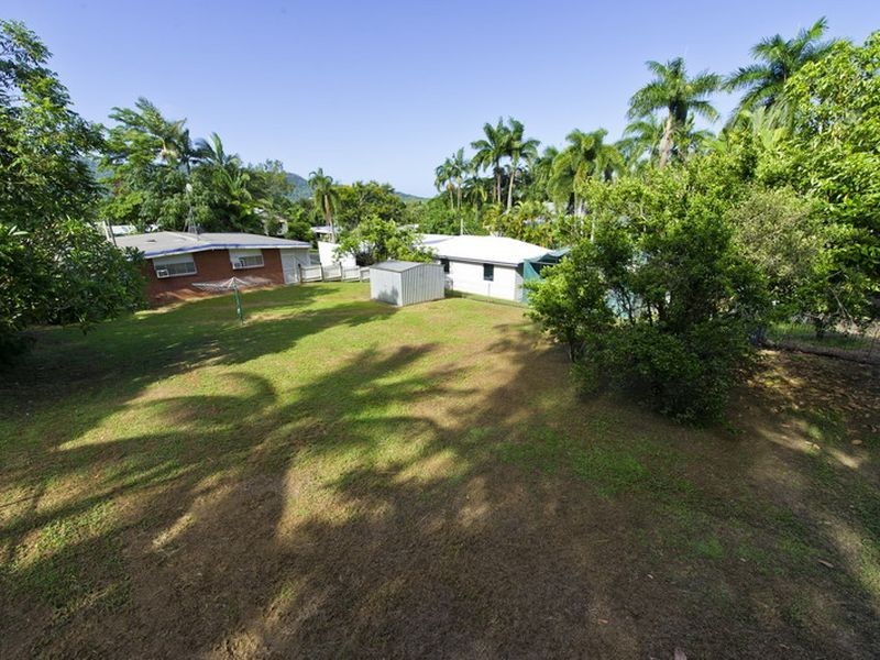 85 Upper Miles Street, Manoora QLD 4870