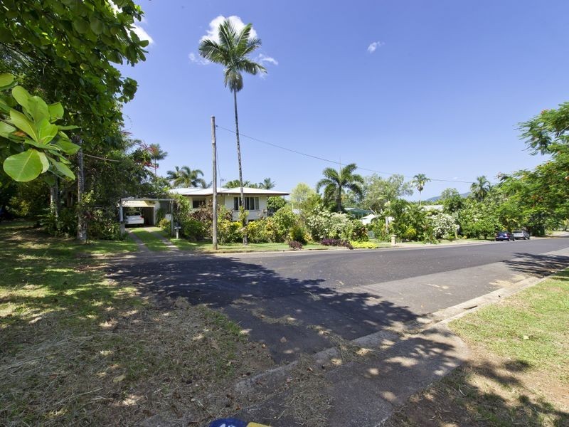 85 Upper Miles Street, Manoora QLD 4870