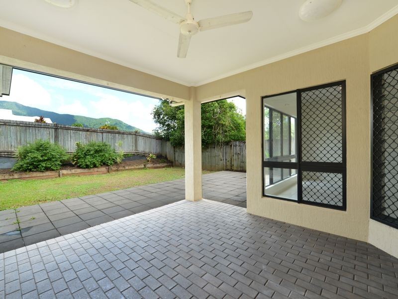 52 Shamrock Avenue, Brinsmead QLD 4870