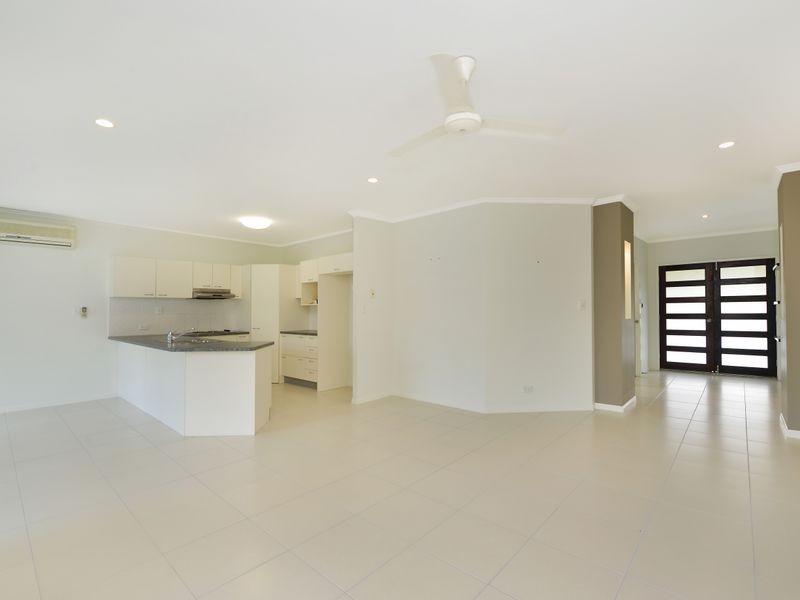 52 Shamrock Avenue, Brinsmead QLD 4870