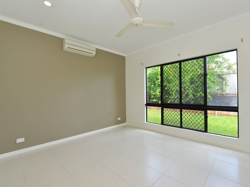 52 Shamrock Avenue, Brinsmead QLD 4870