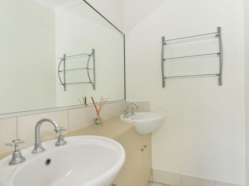 52 Shamrock Avenue, Brinsmead QLD 4870