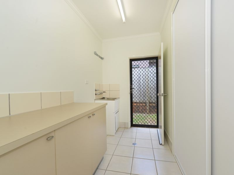 52 Shamrock Avenue, Brinsmead QLD 4870