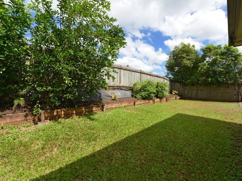 52 Shamrock Avenue, Brinsmead QLD 4870