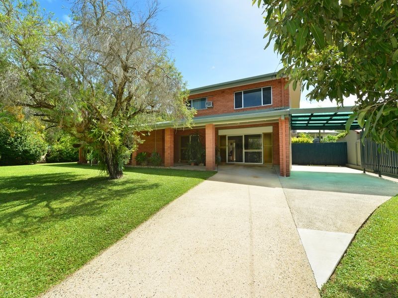 44 Kevin Street, Whitfield QLD 4870