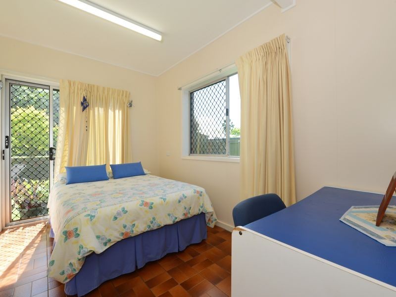 44 Kevin Street, Whitfield QLD 4870
