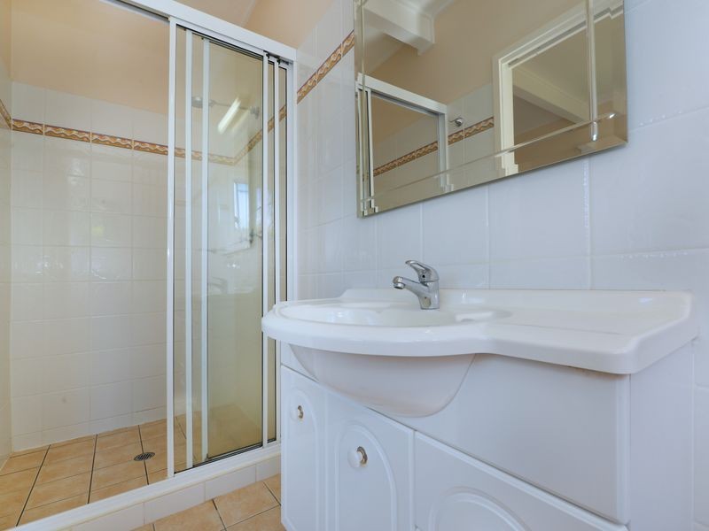 44 Kevin Street, Whitfield QLD 4870