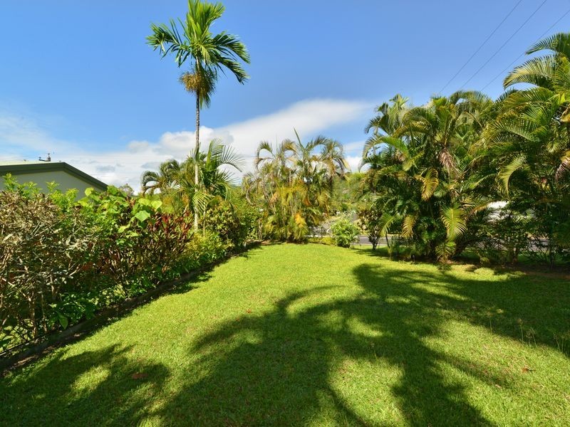 44 Kevin Street, Whitfield QLD 4870