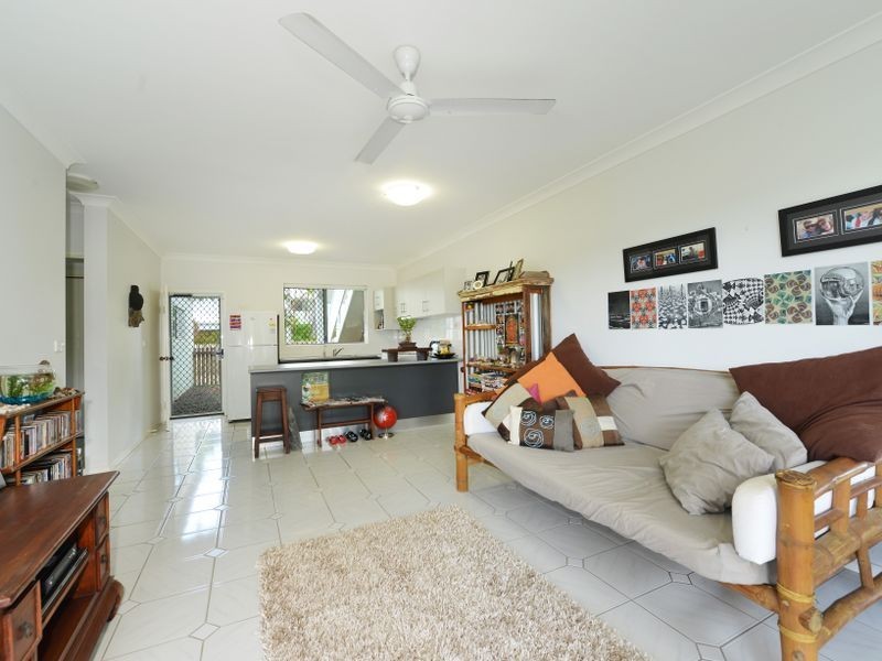 1/13 Givens Street, Westcourt QLD 4870