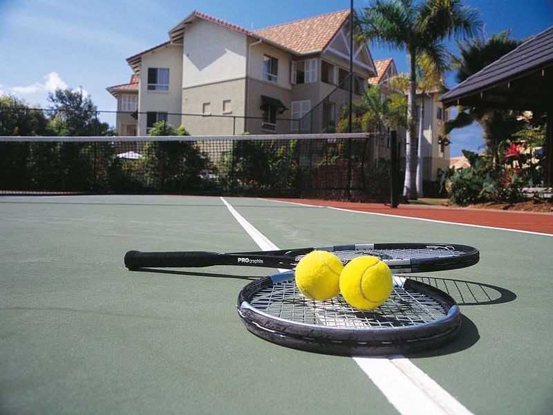 911/2 Greenslopes Street, Cairns North QLD 4870