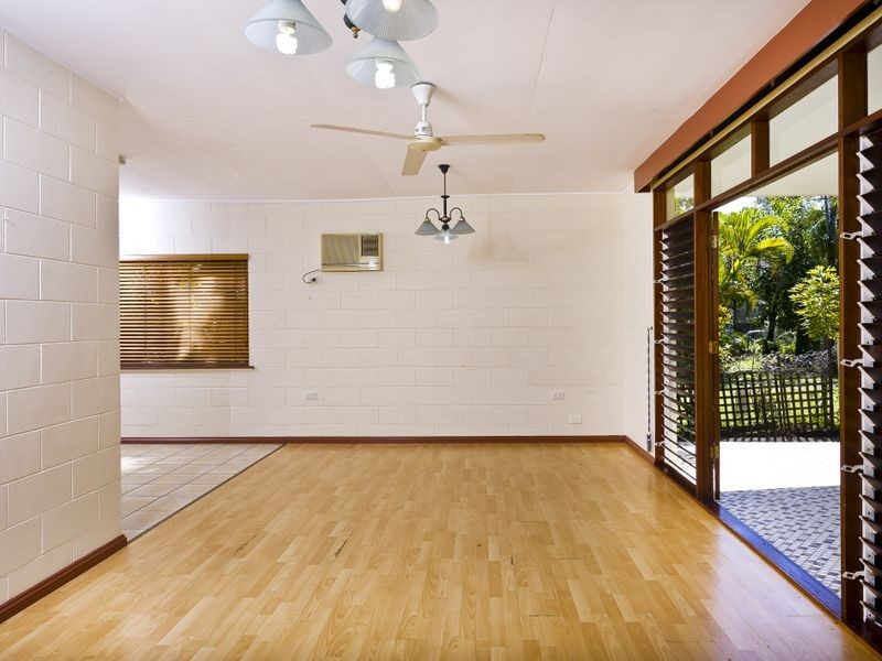 14 Alamein Street, Stratford QLD 4870