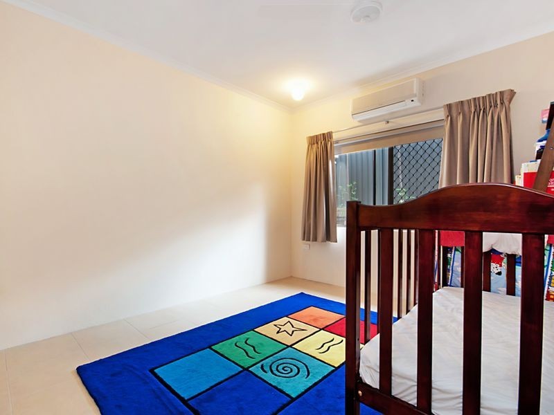 15 Harrison Close, Kanimbla QLD 4870