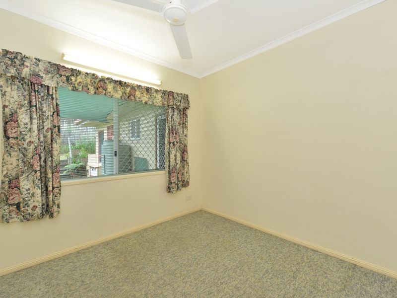 5 Fay Close, Brinsmead QLD 4870