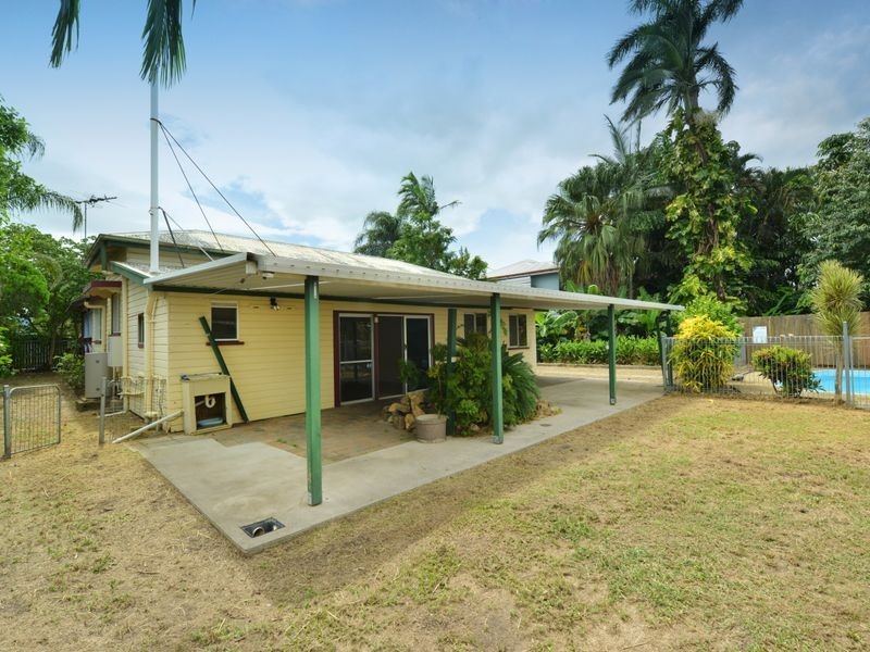 23 Boland Street, Westcourt QLD 4870
