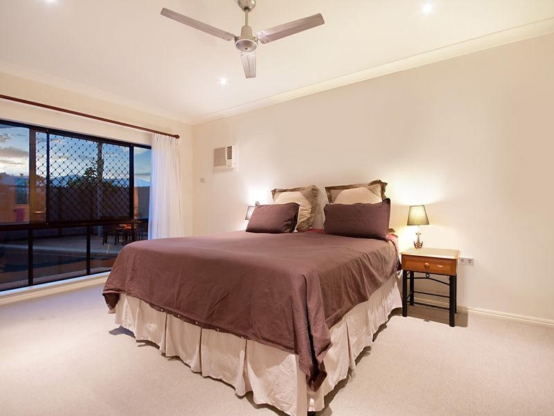 4 Yellowfin Close, Kanimbla QLD 4870
